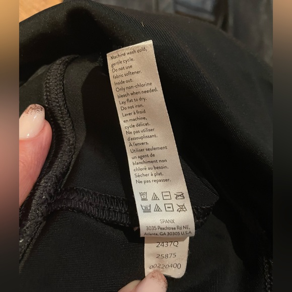 Spanx Faux Leather Leggings size XL Petite - Picture 6 of 9